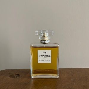 Authentic Chanel N5 3.4 oz Eau De Parfum